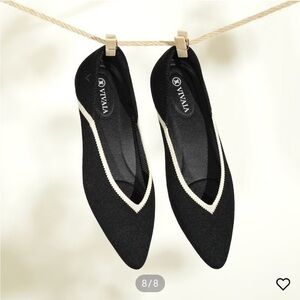 Vivaia Vienna 2.0 V-Cut Flats Pointed Toe Ballet Flats Black Off White Size 39